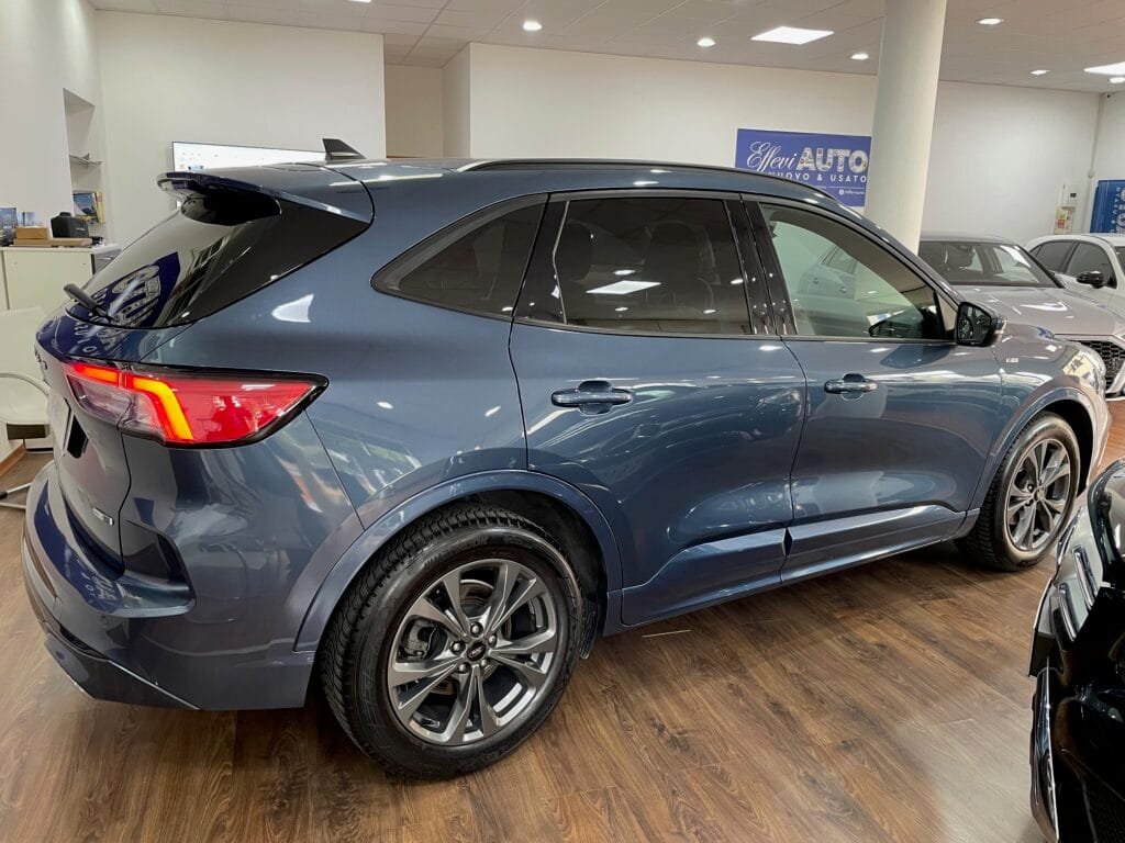 Immagine di FORD KUGA 2.0D HYBRID 150CV ST-LINE PROMO ESTATE