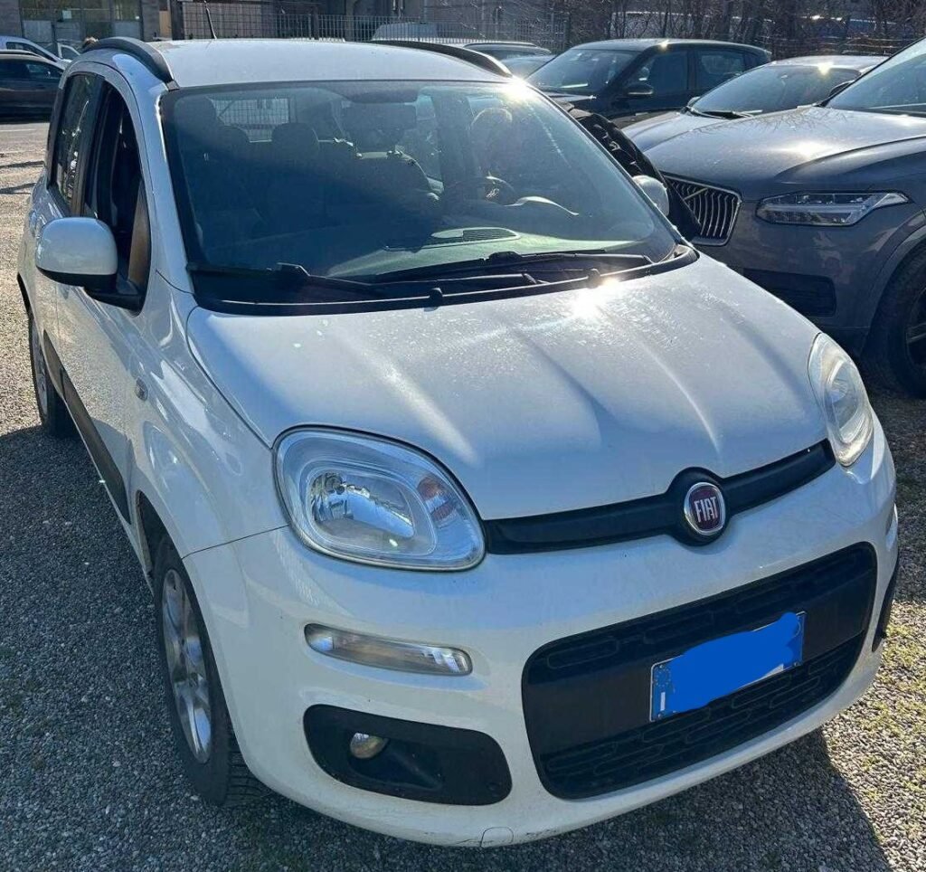 Immagine di FIAT PANDA 1.2 69CV LOUNGE PROMO ESTATE