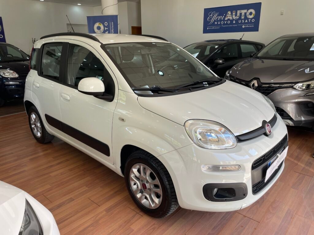 Immagine di FIAT PANDA 1.2 69CV LOUNGE PROMO ESTATE