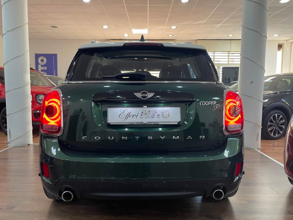 Immagine di MINI COUNTRYMAN 2.0 COOPER SD 190CV HYPE PROMO