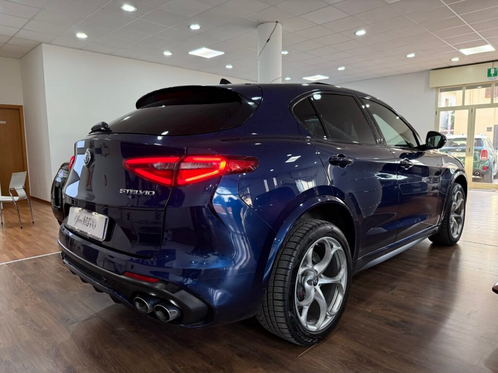 Immagine di ALFA ROMEO STELVIO 2.9 V6 Bi-Turbo 510CV QUADRIFOGLIO