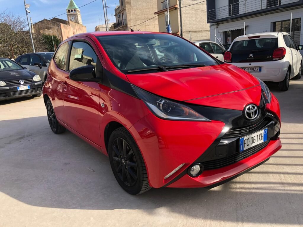 Immagine di TOYOTA AYGO 1.0 X-PLAY – 2016