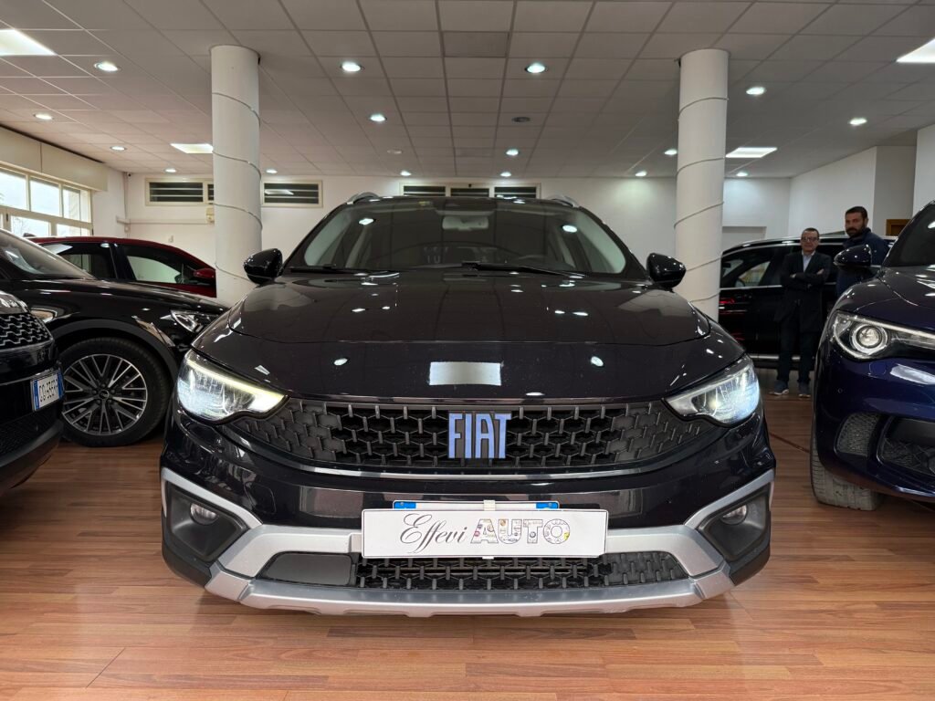 Immagine di FIAT TIPO 1.6 MJT 130CV CROSS 5PORTE – 2022